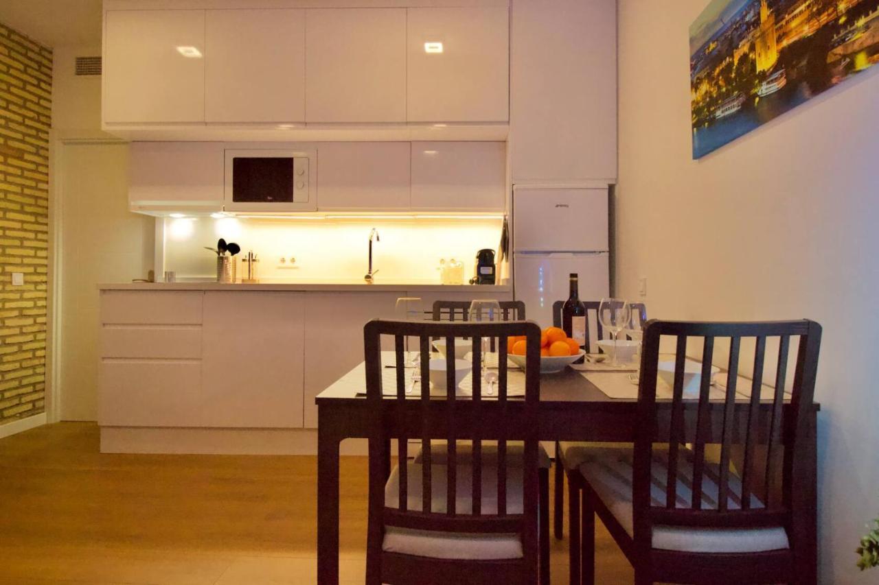Bc3 Aparcamiento Incluido 2D&2B Renovado Junto A La Alameda De Hercules Apartman Sevilla Kültér fotó
