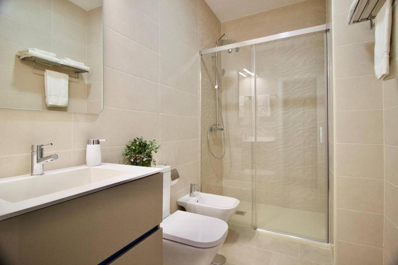 Bc3 Aparcamiento Incluido 2D&2B Renovado Junto A La Alameda De Hercules Apartman Sevilla Kültér fotó